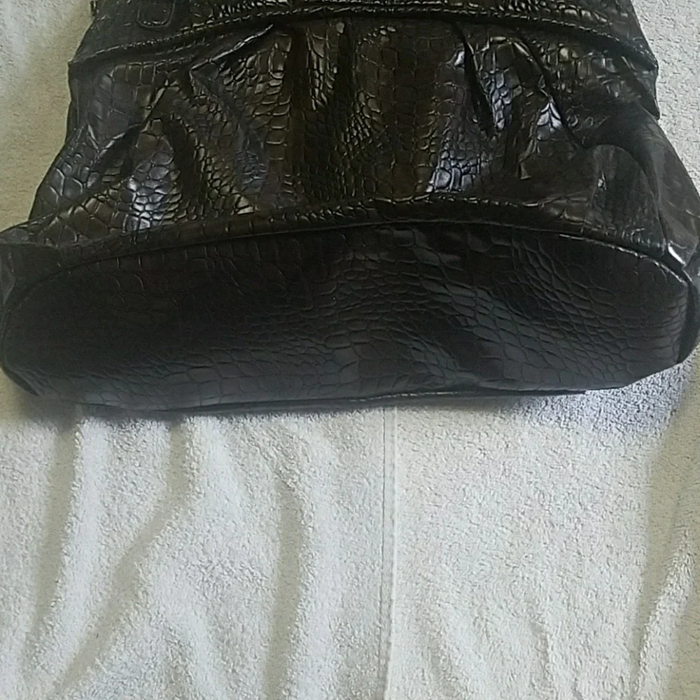 Large L.Credi Alligator Texture Purse Tote LCpurs2 - Picture 5 of 9